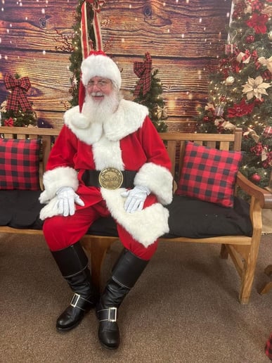Gallery photo 10 of TN.Santa.Steve