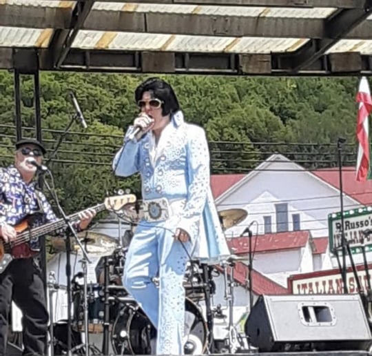 Gallery photo 7 of Todd Berry - The Corporate Elvis Tribute Band