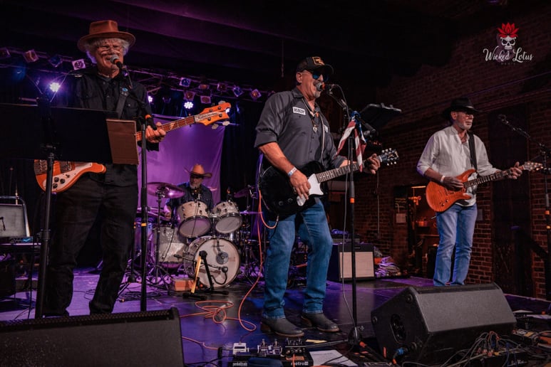 Gallery photo 4 of Toe River Bandits