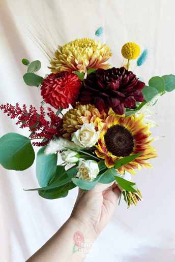 Gallery photo 2 of Token Blooms