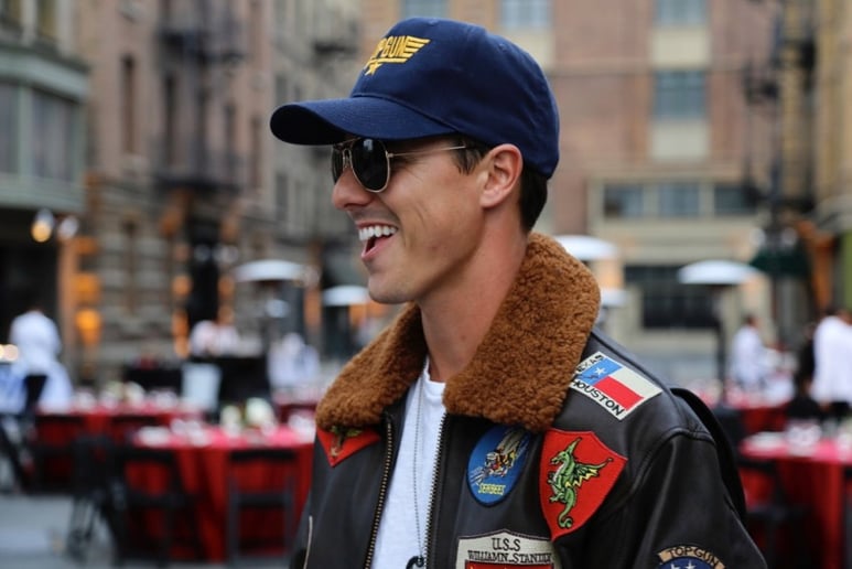 Gallery photo 23 of Tom Cruise Impersonator