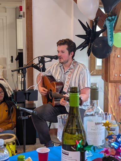 Gallery photo 3 of Tom Farley Music