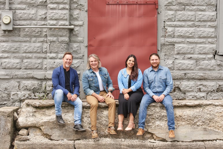 Gallery photo 1 of Tom Frye/Frye Family Band