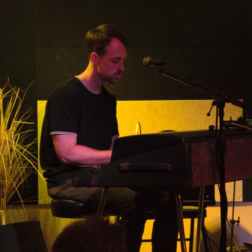 Gallery photo 2 of Tom Hartnett