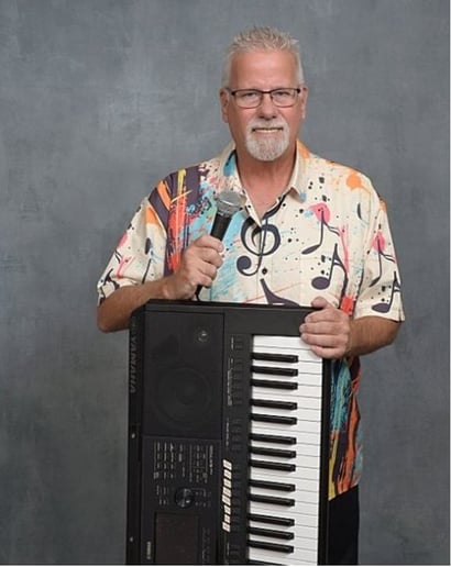 Gallery photo 1 of Tom Hofer Music