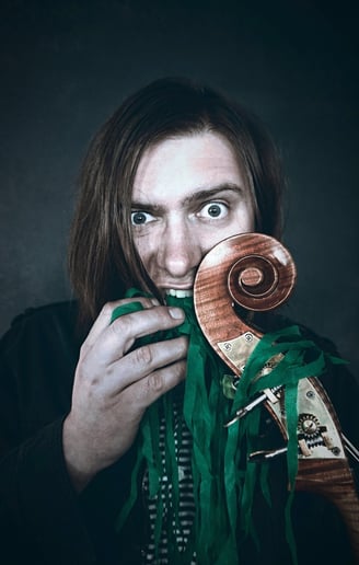 Gallery photo 14 of Tom Kersey, cellist and composer