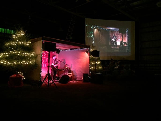Gallery photo 2 of Tom Shaw acoustic classic rock & soft rock show