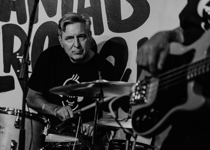 Gallery photo 3 of Tom Springer Band