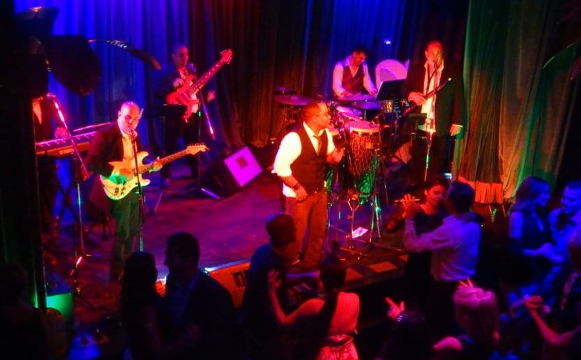 Gallery photo 10 of Latin Social Band