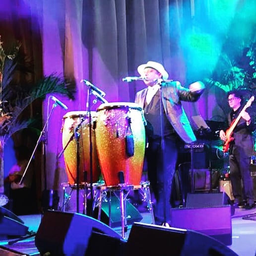 Gallery photo 1 of Latin Social Band