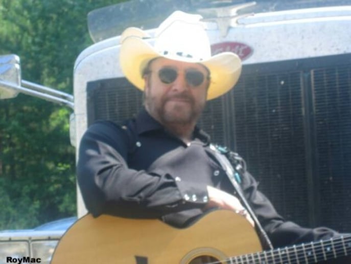 Gallery photo 17 of RoyMac/TombstoneDesperado