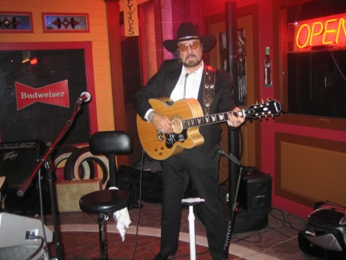 Gallery photo 1 of Tombstone Desperados