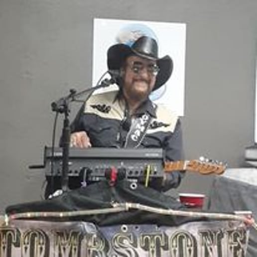 Gallery photo 21 of RoyMac/TombstoneDesperado