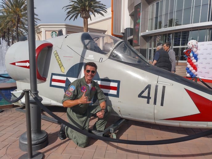 Gallery photo 1 of Tom Cruise Impersonator