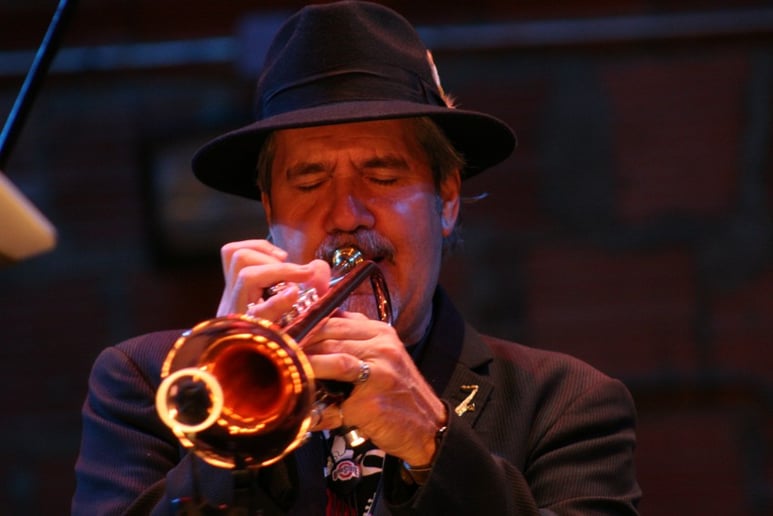 Gallery photo 17 of TOMMY B "THE One-Man Horn Band"