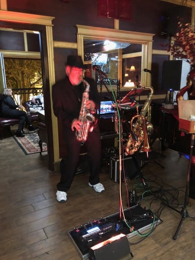 Gallery photo 6 of TOMMY B "THE One-Man Horn Band"