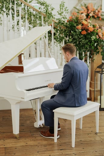 Gallery photo 3 of Tommy Biglin, Utah Valley Jazz Piano