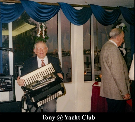 Gallery photo 4 of Tony DiBianca and his Virtual Band