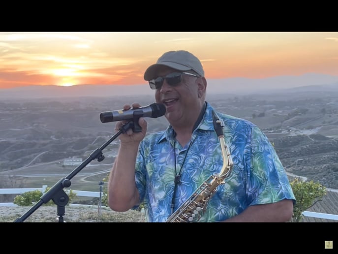Gallery photo 4 of Tony Merlo, Elegant Sax & Vocals