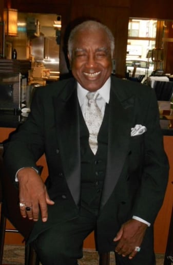 Gallery photo 2 of Tony Middleton