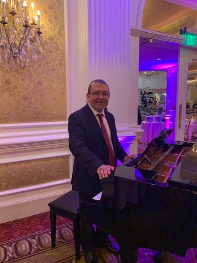 Gallery photo 1 of Tony Rosales Jazz