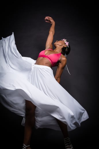 Gallery photo 3 of Tonya Vivian