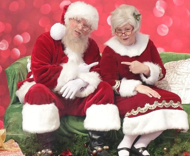 Gallery photo 3 of Too Tall Santa