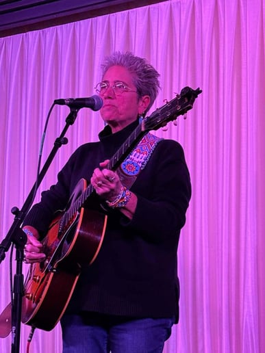 Gallery photo 1 of Frankie Fasano and the Hitmakers