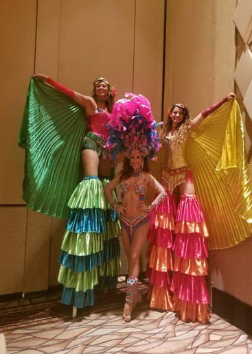 Gallery photo 8 of Tootsie Gazelle Stilt Walker