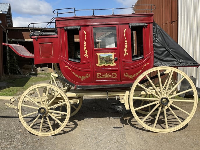 Gallery photo 10 of Top Hand Ranch carriage service