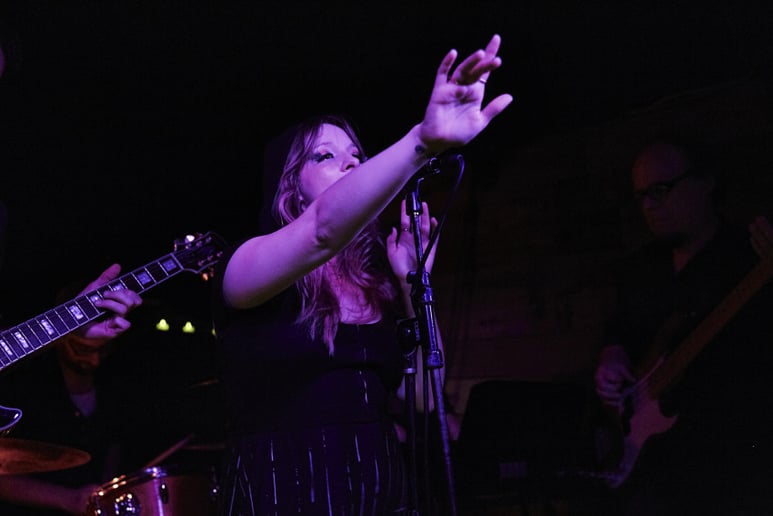 Gallery photo 4 of Tracey Holland