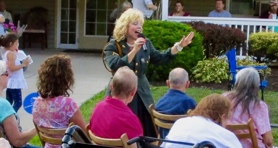 Gallery photo 4 of Tracy Keys Sings the Oldies