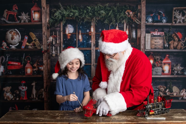 Gallery photo 2 of Santa Saul