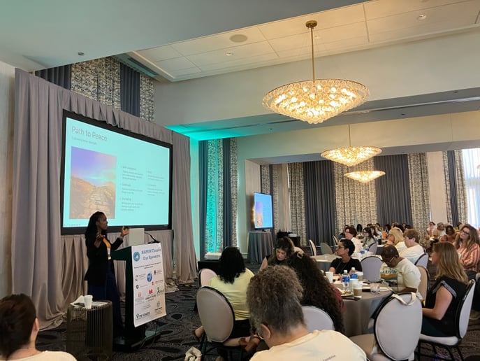 Gallery photo 10 of Onesa Anozie Transformational Speaker