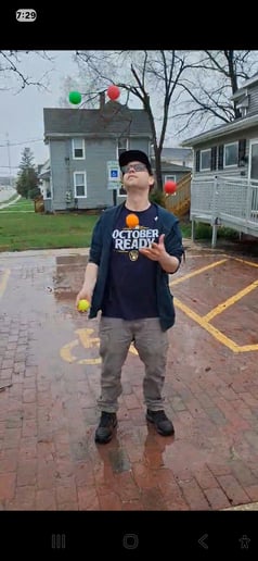 Gallery photo 2 of Travy The Great