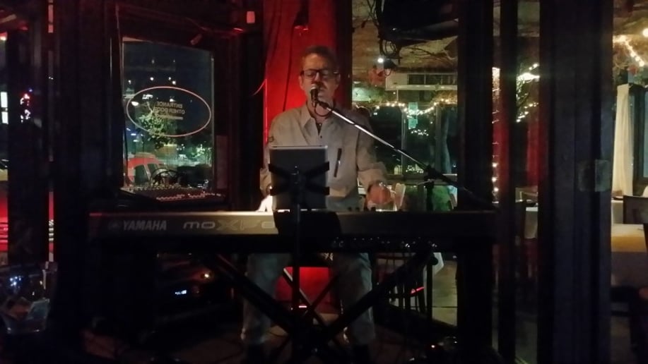 Gallery photo 5 of Tray Boz Special Event Music