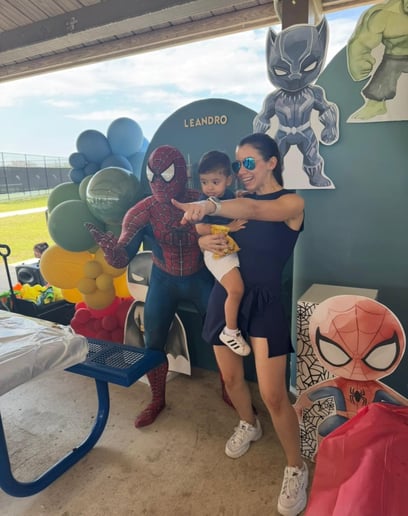 Gallery photo 3 of Treasure Coast Character Parties