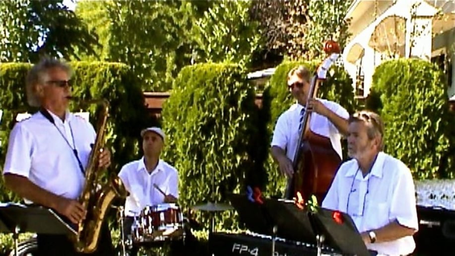 Gallery photo 1 of Trevor Salloum Jazz Group