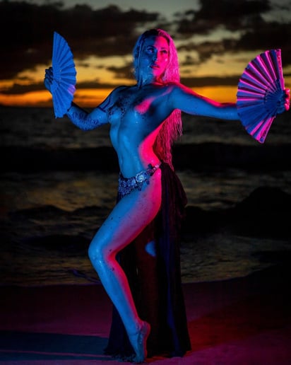 Gallery photo 3 of Tribal Belly Dance Fire Experience