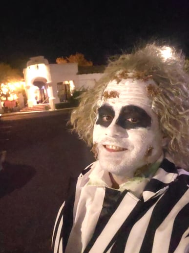 Gallery photo 1 of Beetlejuice Impersonator