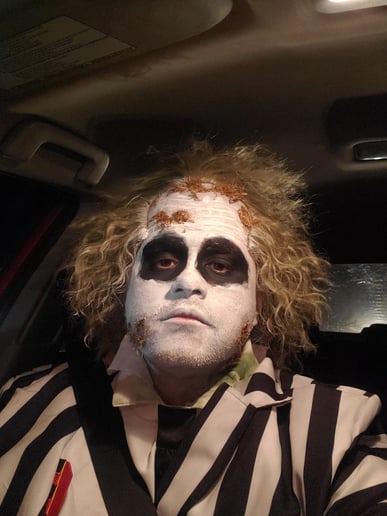 Gallery photo 3 of Beetlejuice Impersonator