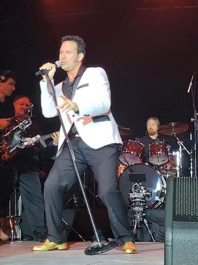 Gallery photo 8 of Ultimate Tribute Extravaganza Show