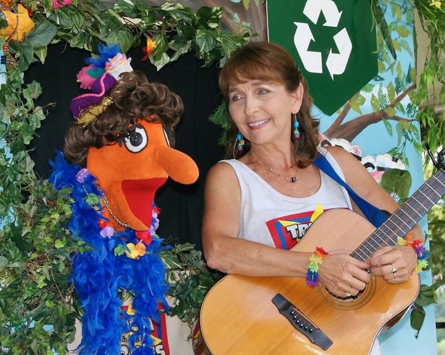 Gallery photo 4 of Tricia & The Toonies