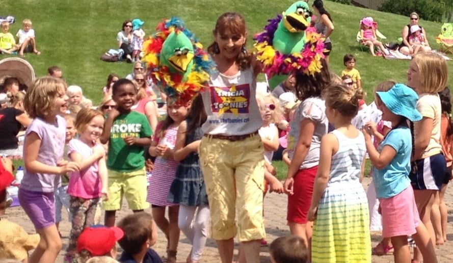 Gallery photo 8 of Tricia & The Toonies