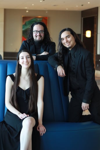 Gallery photo 6 of Trio Ponticello