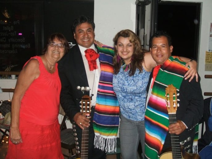 Gallery photo 10 of Trio Sol de Mexico