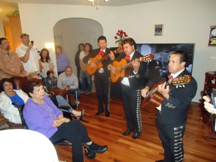 Gallery photo 14 of Trio Sol de Mexico