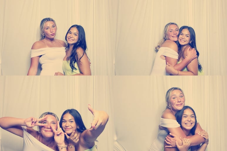 Gallery photo 2 of Triple Crown Photo Booth