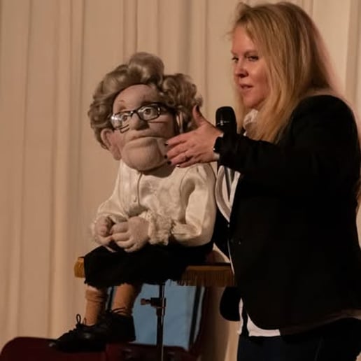 Gallery photo 15 of Trish Dunn | International Comedy Ventriloquist
