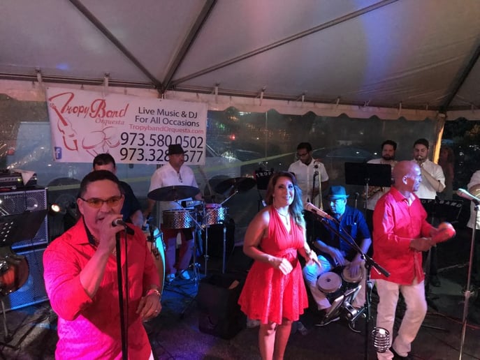 Gallery photo 1 of TropyBand Orquesta